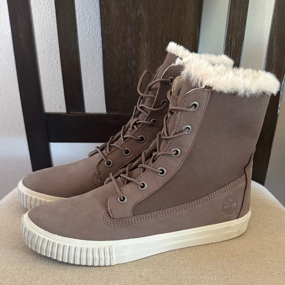 Timberland Women’s Skyla Bay Fleece Lined Sneaker Boot Taupe Gray Size 8.5